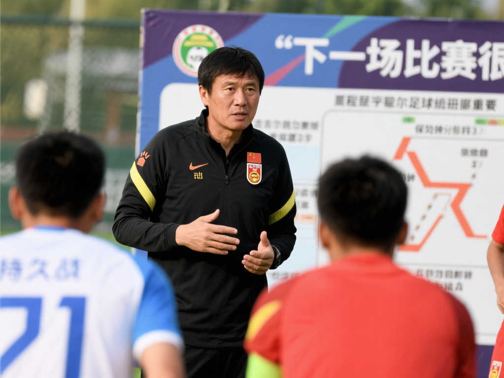 国际赛事中 国际赛事中